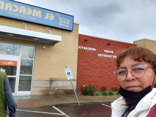 Grocery Store «EL MERCADITO GROCERY», reviews and photos, 906 Eastern Blvd, Clarksville, IN 47129, USA