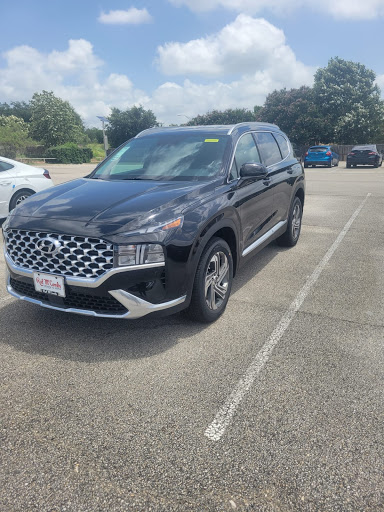 Hyundai Dealer «Red McCombs Hyundai Northwest», reviews and photos, 13663 Interstate 10 Frontage Rd, San Antonio, TX 78249, USA