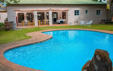 Daisy's Guest House Harare image