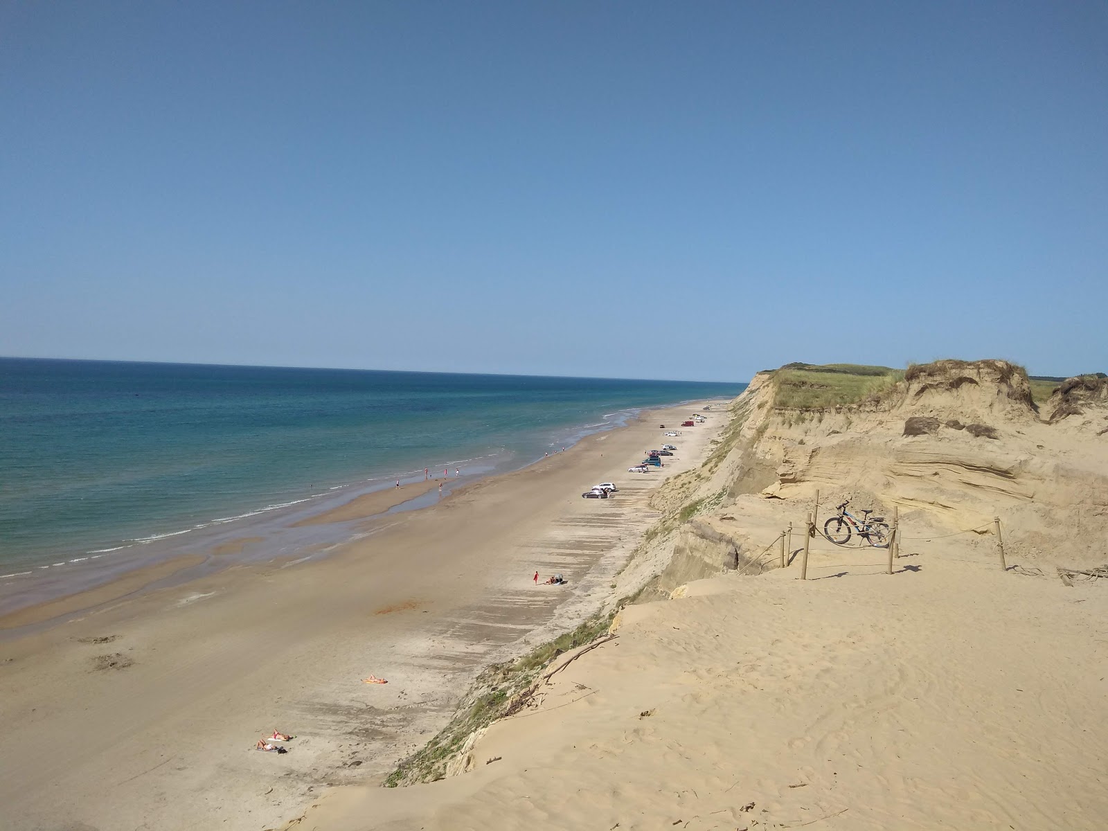 Fotografija Stairways Beach z svetel pesek površino