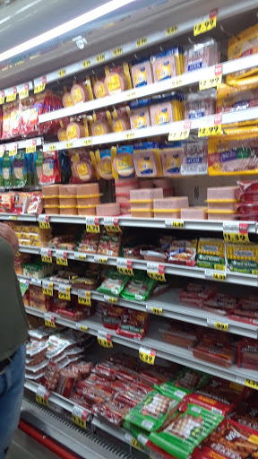 Supermarket «Vallarta Supermarkets», reviews and photos, 1840 Cecil Ave, Delano, CA 93215, USA