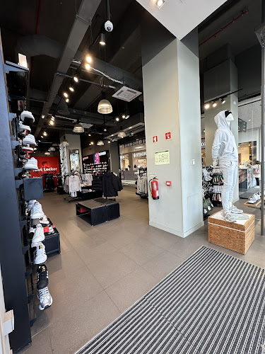 Foot Locker - Loja de calçado