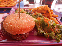 Hamburger du Restaurant français Restaurant Vue sur Lac Montsauche-les-Settons - La Sentinelle des Settons - n°14
