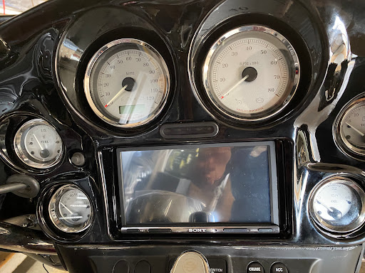 Car Stereo Store «Soundbytes Automotive Electronics,Inc», reviews and photos, 328 W N Ave, Northlake, IL 60164, USA