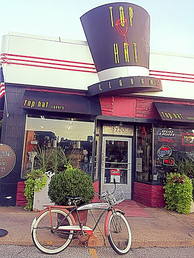 Top Hat Liquor Store, 3720 Lexington Rd, St Matthews, KY 40207, USA, 
