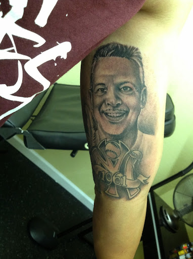 Tattoo Shop «Calaveras Tattoo Studio», reviews and photos, 1510 S Fort Hood St, Killeen, TX 76542, USA