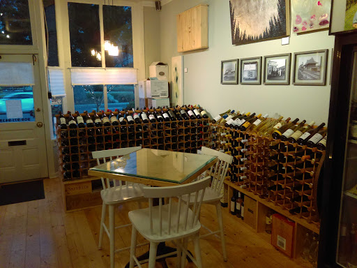 Wine Store «San Dimas Wine Shop & Tasting Room», reviews and photos, 225 W Bonita Ave, San Dimas, CA 91773, USA