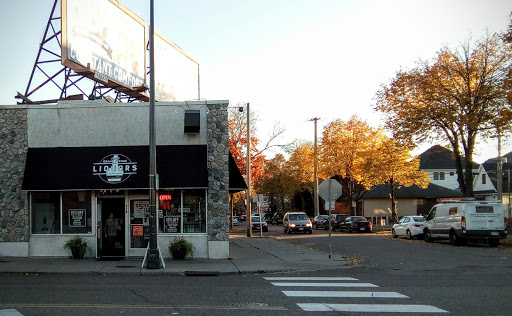 Liquor Store «First Grand Avenue Liquor Store», reviews and photos, 918 Grand Ave, St Paul, MN 55105, USA