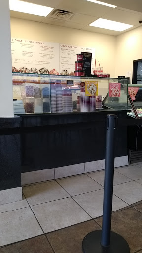 Ice Cream Shop «Cold Stone Creamery», reviews and photos, 3000 N Rock Rd #100a, Wichita, KS 67226, USA