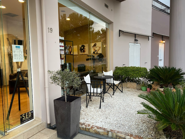 Opinii despre Estetico Hair Studio Μηλαθιανάκη Σούλα în Ηράκλειο - Κουρείο