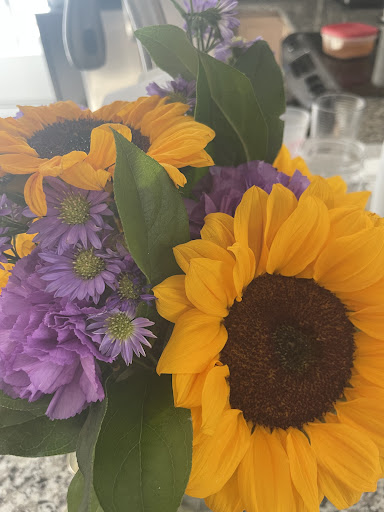 Florist «City Line Florist», reviews and photos, 2978 Nichols Ave, Trumbull, CT 06611, USA