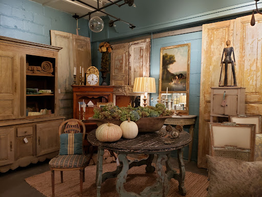 Antique Store «Baileywyck Antiques of Middleburg», reviews and photos, 21197 St Louis Rd, Middleburg, VA 20117, USA