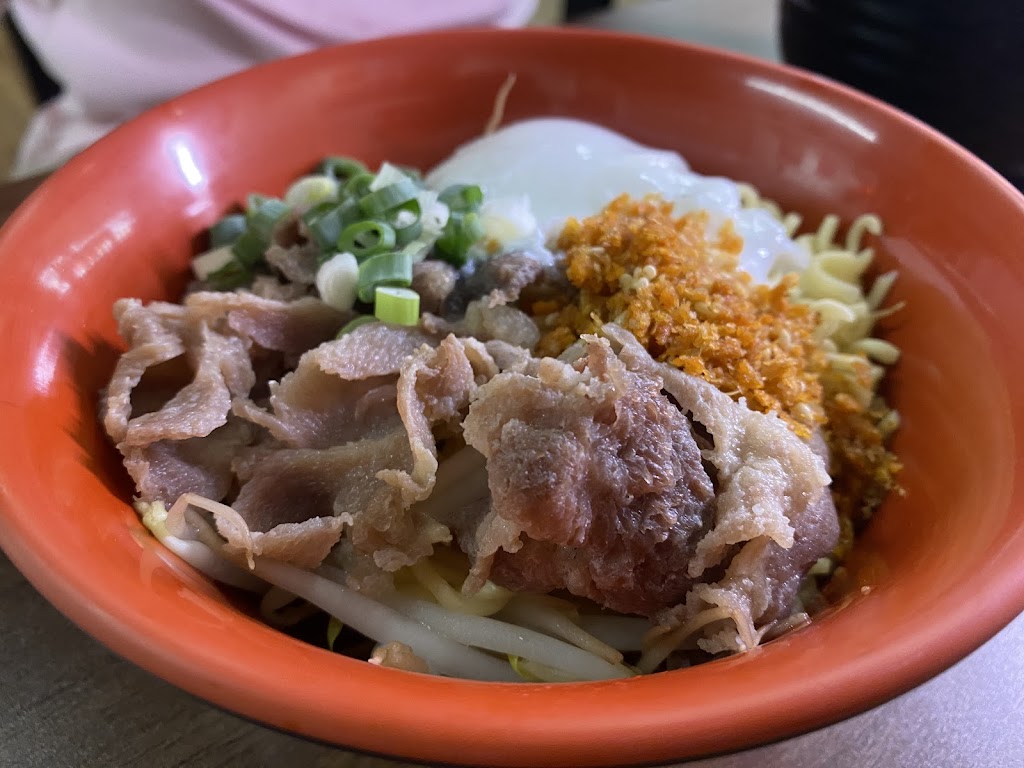 錢進撈撈麵 的照片