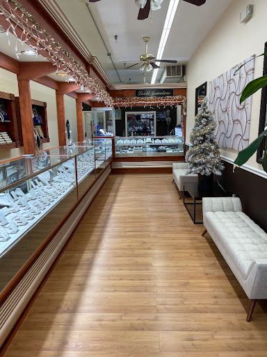 Jewelry Store «Levit Jewelers», reviews and photos, 1000 Park Blvd E, Massapequa Park, NY 11762, USA