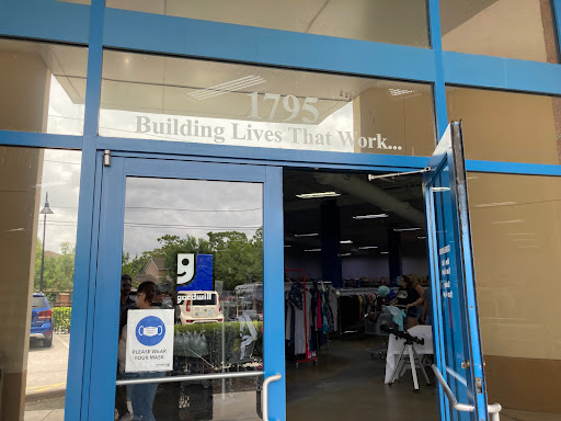 Thrift Store «Goodwill», reviews and photos, 1795 Sunshadow Dr, Casselberry, FL 32806, USA