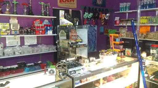 Tobacco Shop «HOPPY TRAILS SMOKE SHOP», reviews and photos, 4938 Allen Rd, Zephyrhills, FL 33541, USA