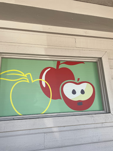 Health Food Store «Sprouts Farmers Market», reviews and photos, 225 E 17th St, Costa Mesa, CA 92627, USA