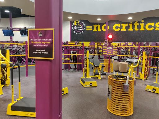 Gym «Planet Fitness», reviews and photos, 13151 W 10 Mile Rd, Oak Park, MI 48237, USA