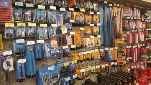 Hardware Store «Harbor Freight Tools», reviews and photos, 2418 Commercial Way, Spring Hill, FL 34606, USA