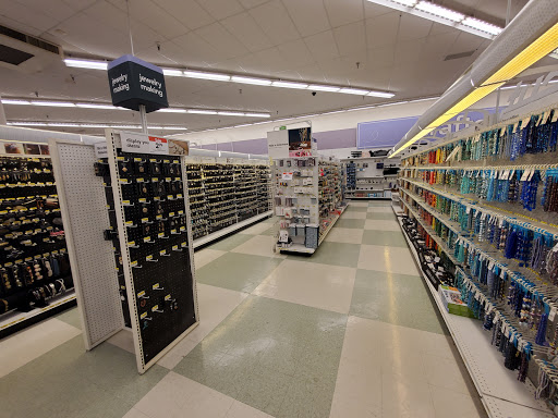 Fabric Store «Jo-Ann Fabrics and Crafts», reviews and photos, 8345 N Rockwell Ave, Oklahoma City, OK 73132, USA