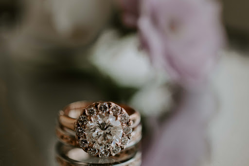 Jewelry Store «Hunt Country Jewelers», reviews and photos, 105 E Main St, Purcellville, VA 20132, USA