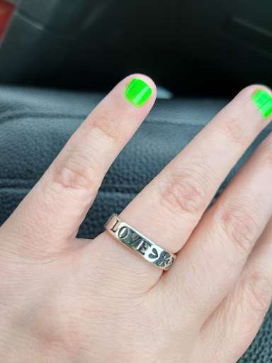 Jewelry Store «James Avery Jewelry», reviews and photos, 1101 Shoal Creek #130, Highland Village, TX 75077, USA