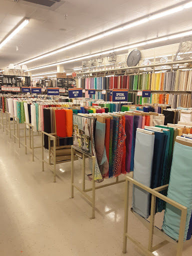 Craft Store «Hobby Lobby», reviews and photos, 44725 Schoenherr Rd, Sterling Heights, MI 48313, USA