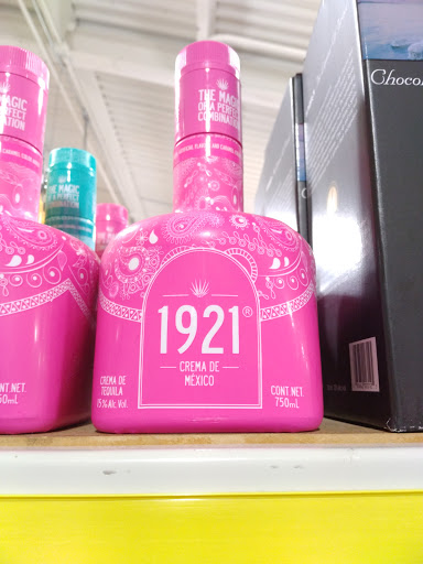 Wine Store «Westchester Wine Warehouse», reviews and photos, 53 Tarrytown Rd, White Plains, NY 10607, USA