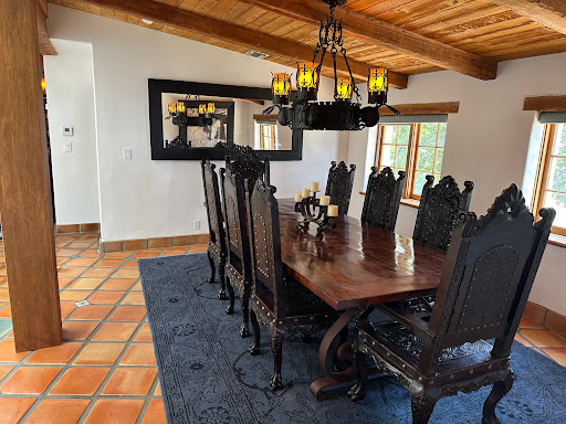 R Furniture image