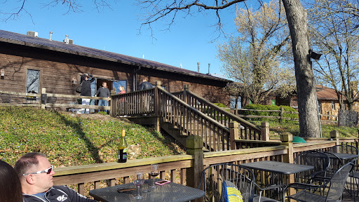 Winery «Montelle Winery», reviews and photos, 201 Montelle Dr, Augusta, MO 63332, USA