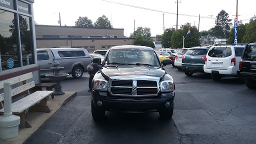 Used Car Dealer «Richland Motors», reviews and photos, 4653 Pearl Rd, Cleveland, OH 44109, USA