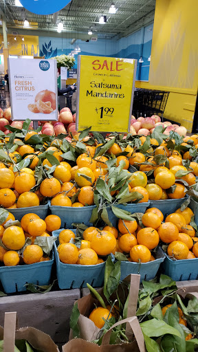 Grocery Store «Whole Foods Market», reviews and photos, 6621 W 119th St, Overland Park, KS 66209, USA