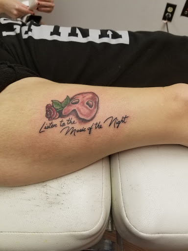 Tattoo Shop «Patriotic Pain Tattoo & Body Piercing», reviews and photos, 5658 William Penn Hwy, Murrysville, PA 15668, USA