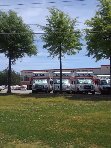 Truck Rental Agency «U-Haul Moving & Storage of Douglasville», reviews and photos, 9416 GA-5, Douglasville, GA 30135, USA