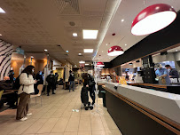 Atmosphère du Restauration rapide McDonald's Crimée à Paris - n°2