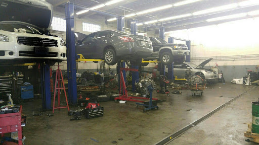 Auto Repair Shop «Everett Auto Clinic», reviews and photos, 3132 Rucker Ave, Everett, WA 98201, USA