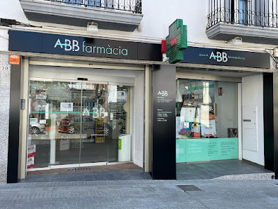 Farmàcia Anna M. Bernardo Bailao C/ de Montserrat, 30, 08140 Caldes de Montbui, Barcelona, España