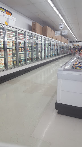 Grocery Store «Fareway Grocery», reviews and photos, 102 W Anson St, Marshalltown, IA 50158, USA