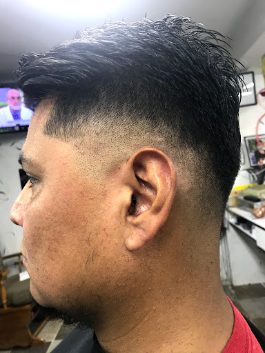 Barber Shop «New York Barber Shop», reviews and photos, 87 N Beverwyck Rd # B, Lake Hiawatha, NJ 07034, USA