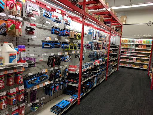 Office Supply Store «Staples», reviews and photos, 1104 W Broad St, Falls Church, VA 22046, USA