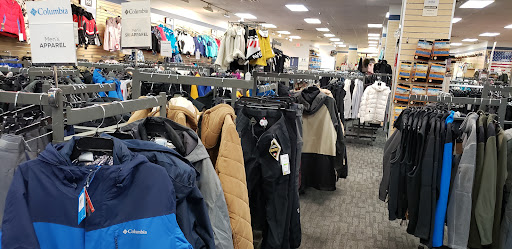 Outdoor Sports Store «Sun & Ski», reviews and photos, 6280 Seven Corners Center, Falls Church, VA 22044, USA