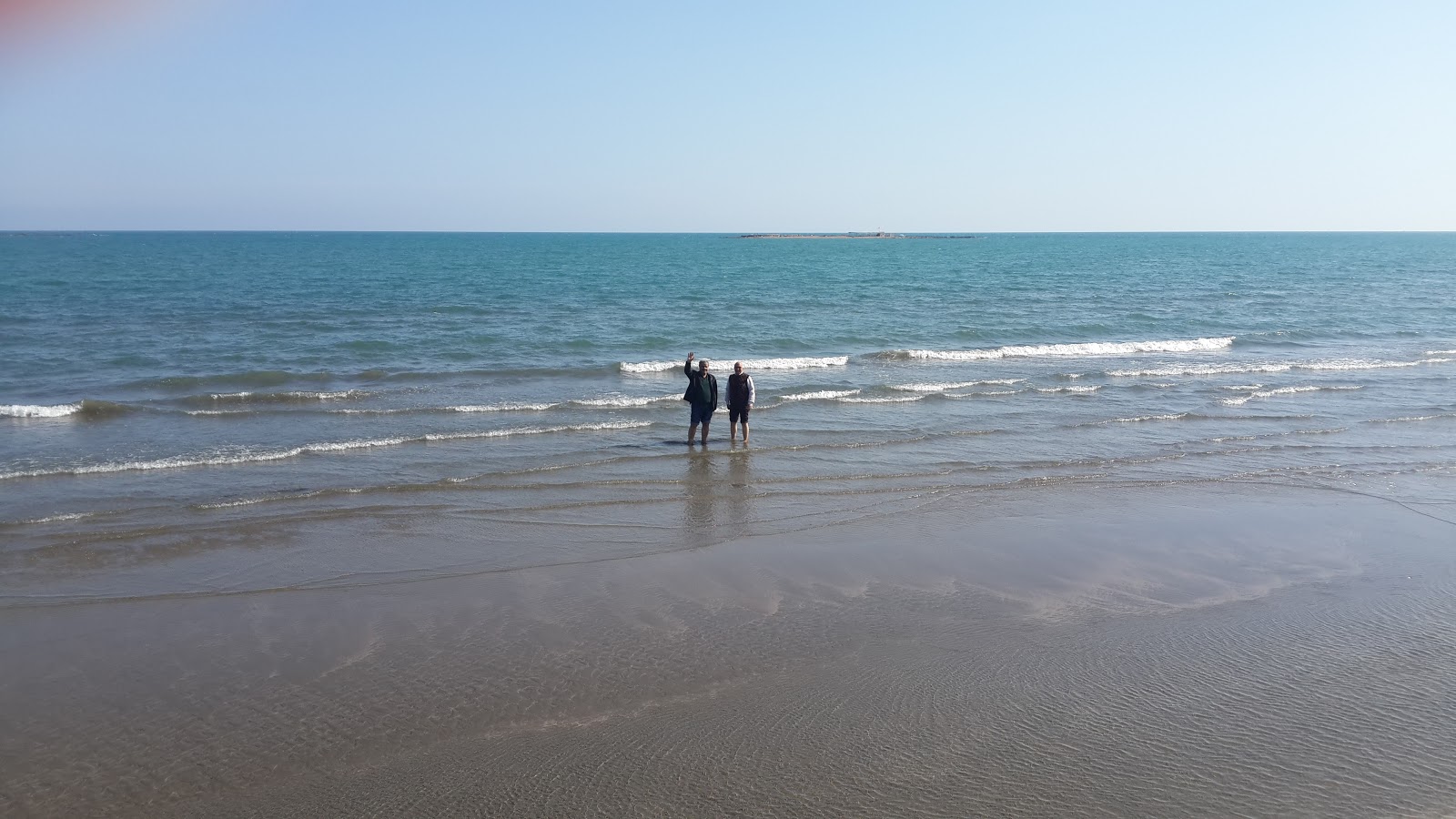Karatas beach II'in fotoğrafı - rahatlamayı sevenler arasında popüler bir yer