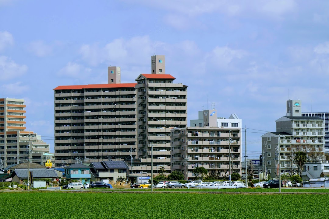 グロリアス安城二本木町 南館