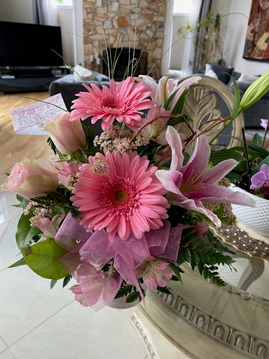Florist «Blooms Of Wayne», reviews and photos, 2075 Hamburg Turnpike, Wayne, NJ 07470, USA