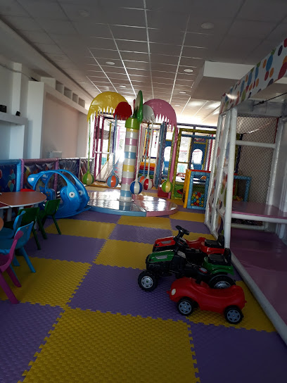 Minika Çocuk Eğlence Merkezi
