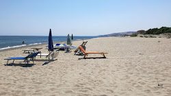 Torre Nuova Beach'in fotoğrafı - rahatlamayı sevenler arasında popüler bir yer