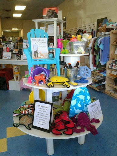 Pet Supply Store «Dogma Bakery», reviews and photos, 2772 S Arlington Mill Dr, Arlington, VA 22206, USA