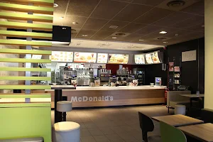 McDonald's Napoli Aeroporto image