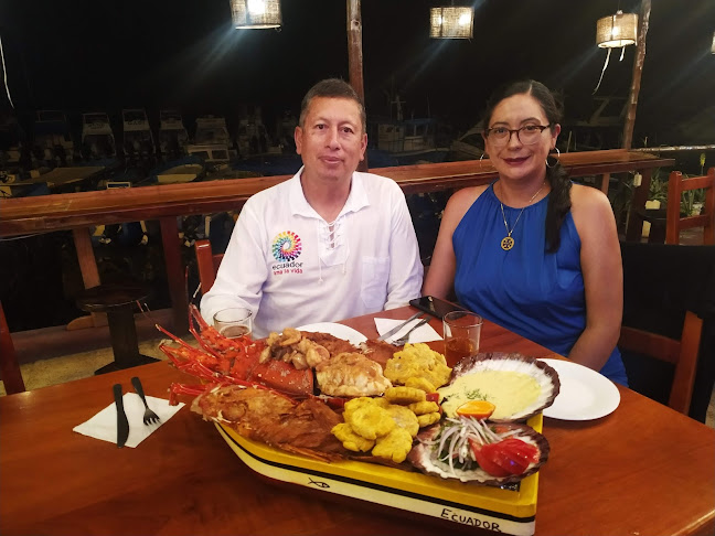 Opiniones de Volcano Bay en Puerto Ayora - Restaurante