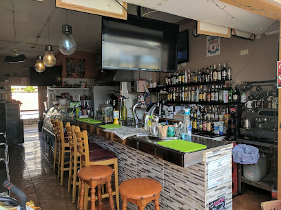 Jades Bar - Av. Juan Carlos I, 33, 38650 Arona, Santa Cruz de Tenerife, Spain